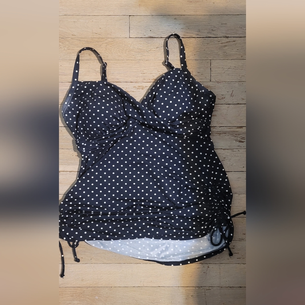 Miraclesuit By Kirkland Signature Black & White Polka Dot Tankini Top Swimsuit L